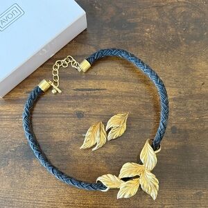 Vintage Avon Whispering Leaves Necklace & Earrings with Box